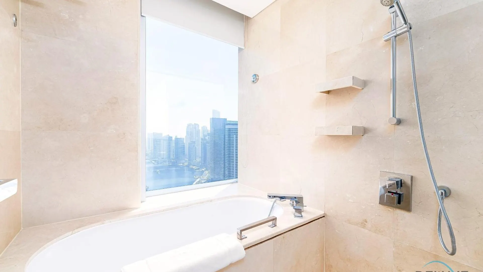 Charming 1Br In The Address Residences Dubai Marina By Deluxe Holiday Homes 0*,  アラブ首長国連邦