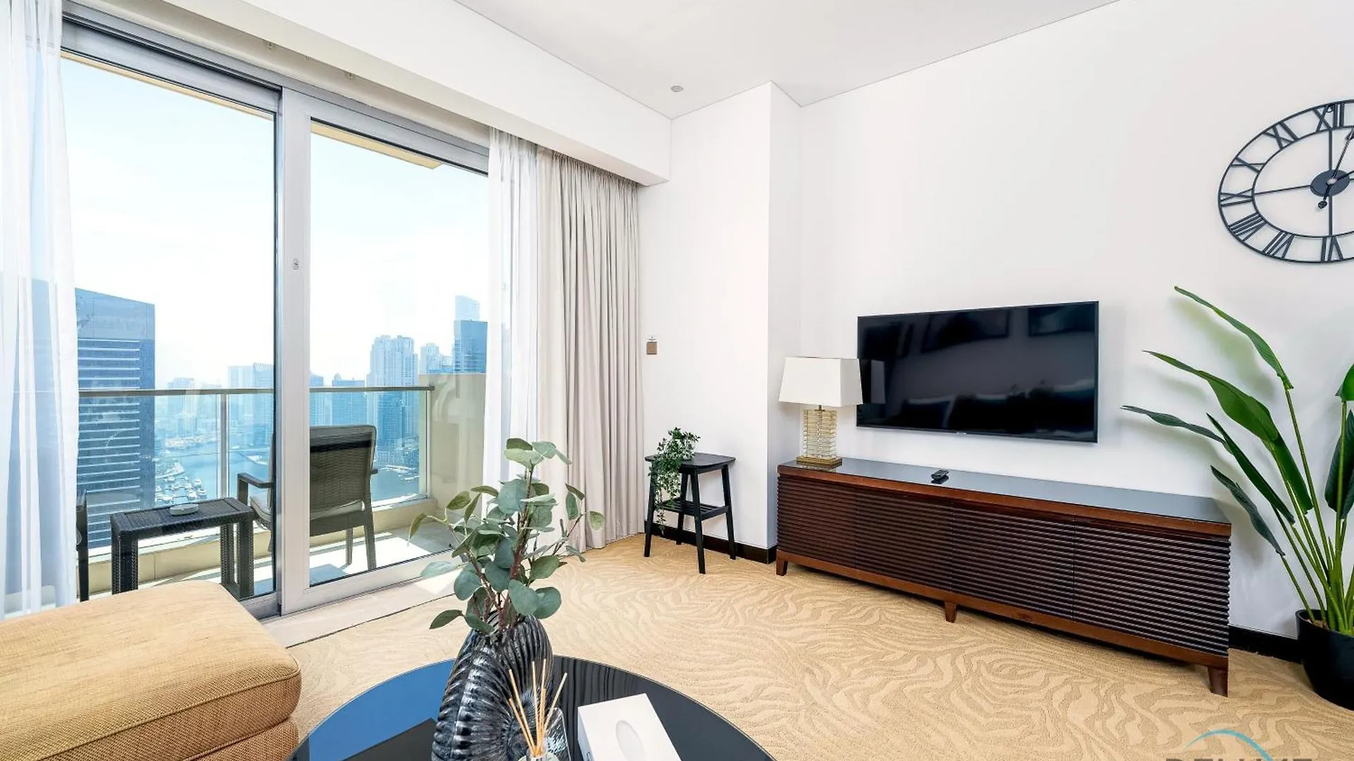 アパート Charming 1Br In The Address Residences Dubai Marina By Deluxe Holiday Homes アラブ首長国連邦